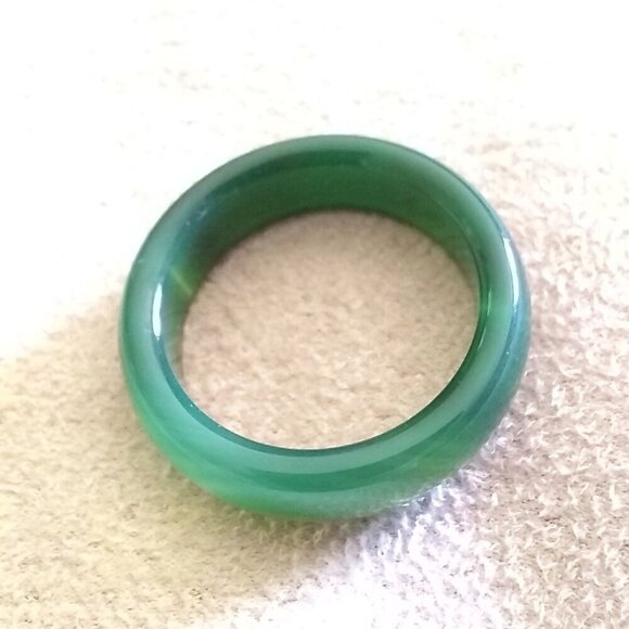 Multi-Hued Green Bands ~ Agate Stone Ring Size 7 ~ Friendship + Promise Rings - Picture 8 of 12